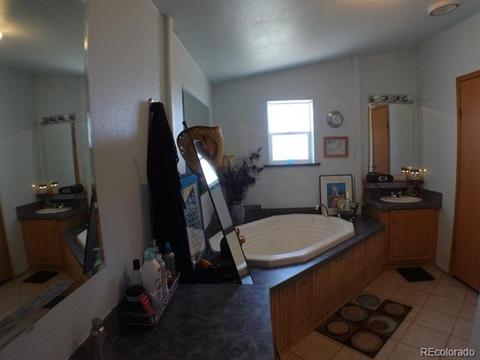 45455 Comanche Creek Rd, Bennett, CO 80102 photo 12