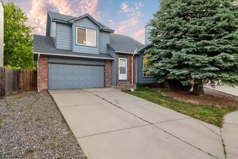37 S Lindsey St, Castle Rock, CO 80104