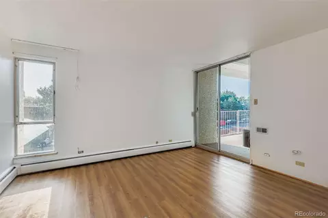 Living - 955 Eudora St #204E, Denver, CO 80220 photo 1 of 3
