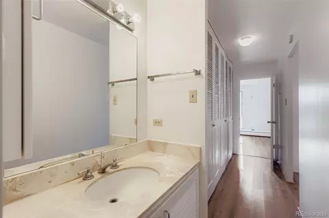 Bath - 955 Eudora St #204E, Denver, CO 80220 photo 4 of 4