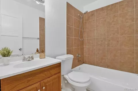 1908 Geneva St, Aurora, CO 80010 photo 25