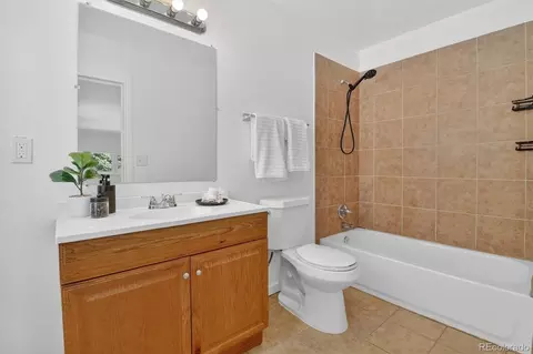 1908 Geneva St, Aurora, CO 80010 photo 21