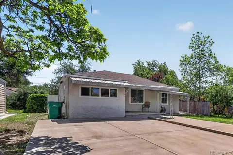 1908 Geneva St, Aurora, CO 80010 photo 3