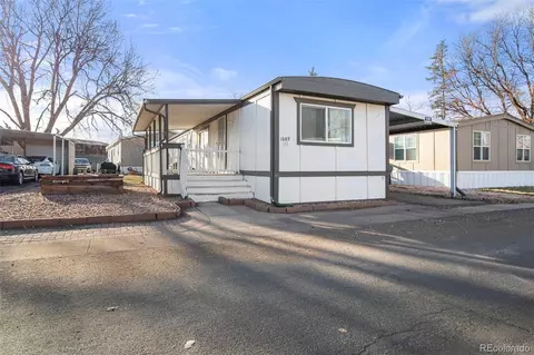 1689 Pagosa Way, Aurora, CO 80011