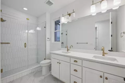 Bath - 904 Steppe Ln, Windsor, CO 80550 photo 1 of 2