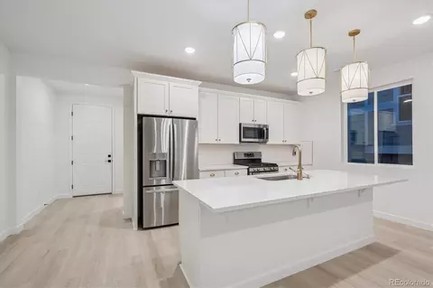 Kitchen - 904 Steppe Ln, Windsor, CO 80550 photo 1 of 2