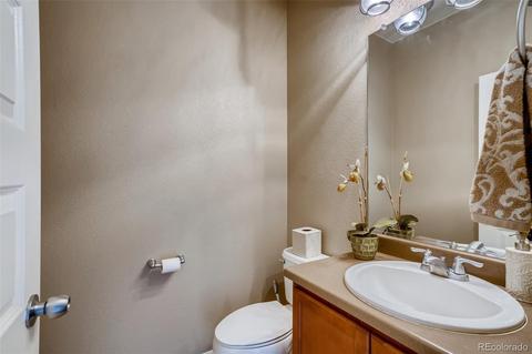 25092 E 2nd Pl, Aurora, CO 80018 photo 19