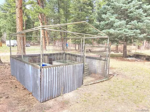Exterior - 8285 Park Rd, Rye, CO 81069 photo 9 of 14