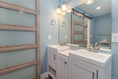 5630 E Bates Ave, Denver, CO 80222 photo 18