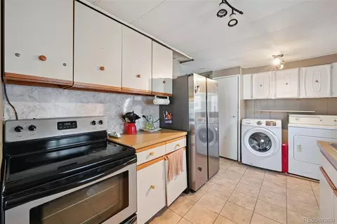 17088 E 17th Ave, Aurora, CO 80011 photo 7