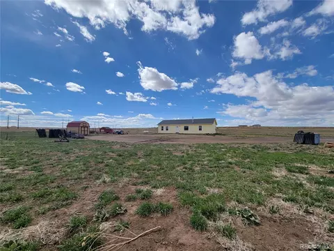 56700 E Chenango Pl, Strasburg, CO 80136