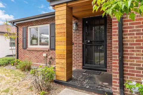 3511 Newport St, Denver, CO 80207