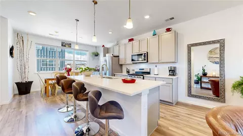 7008 Ipswich Ct, Castle Pines, CO 80108