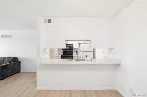 Kitchen - 539 Wright St #305, Lakewood, CO 80228 photo 1 of 4