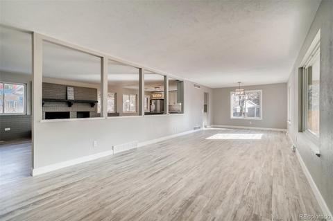 8260 Jay Ct, Arvada, CO 80003 photo 2