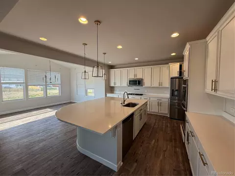 27811 E 9th Dr, Aurora, CO 80018 photo 7