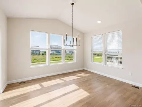 27811 E 9th Dr, Aurora, CO 80018 photo 8