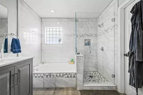 Bath - 9867 E Florida Pl, Denver, CO 80247 photo 3 of 3