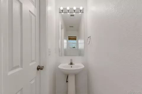 Bath - 20410 E 55th Pl, Denver, CO 80249 photo 1 of 4