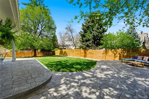 Exterior - 1127 E Kettle Pl, Centennial, CO 80122 photo 3 of 7