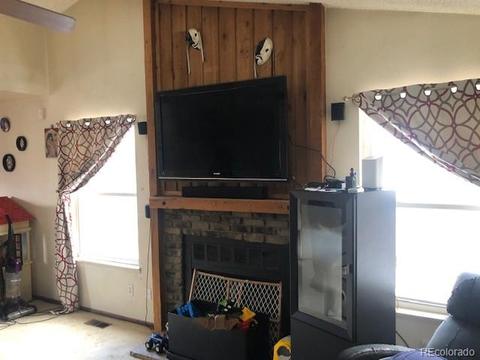 18931 E Mercer Dr, Aurora, CO 80013 photo 2