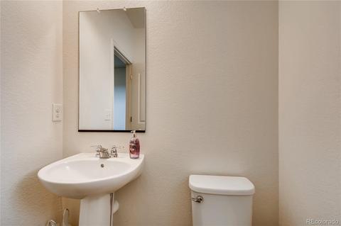 3045 E 159th Way, Thornton, CO 80602 photo 12