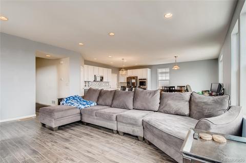 3045 E 159th Way, Thornton, CO 80602 photo 6