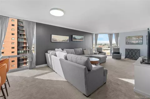 1625 Larimer St #1601, Denver, CO 80202