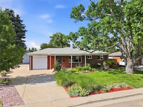 3323 W Monmouth Ave, Englewood, CO 80110