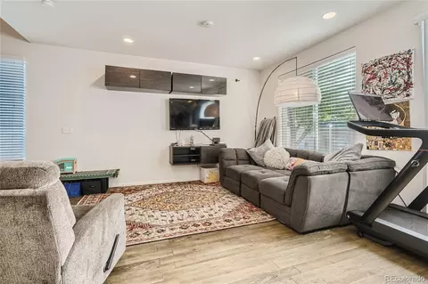 18634 E 47th Ave, Denver, CO 80249 photo 5