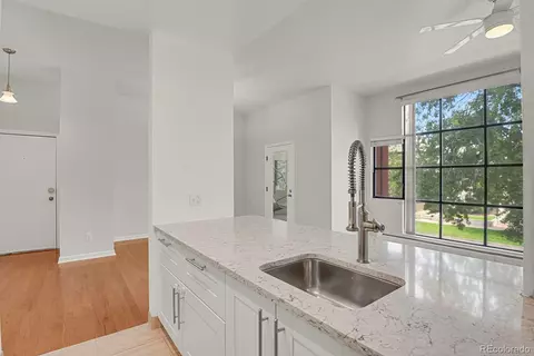 505 E 24th St #204, Denver, CO 80205 photo 6