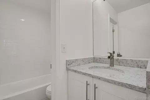 505 E 24th St #204, Denver, CO 80205 photo 17