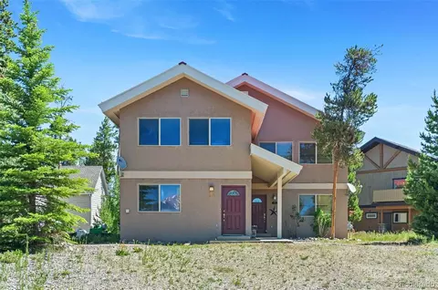 811 Ermine Ln, Fraser, CO 80442