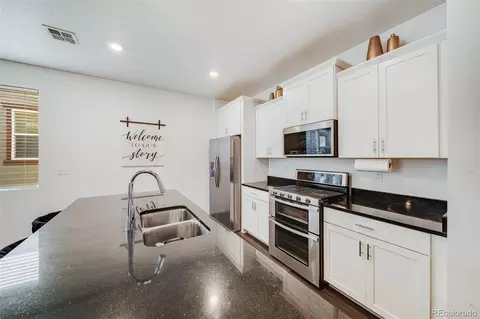Kitchen - 21538 E 59th Pl, Aurora, CO 80019 photo 2 of 3