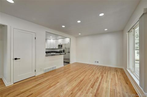240 E 111th Pl, Northglenn, CO 80233 photo 4