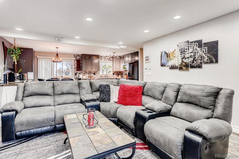16880 E Mansfield Cir, Aurora, CO 80013 photo 5