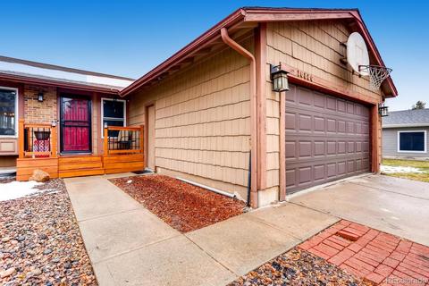 16880 E Mansfield Cir, Aurora, CO 80013 photo 2