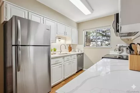 1144 S Wright St, Lakewood, CO 80228 photo 8