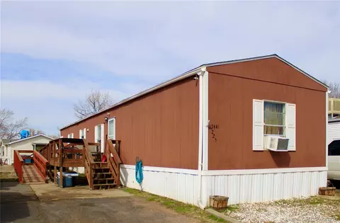 17441 E 15th Pl, Aurora, CO 80011