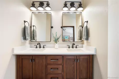 Bath - 72 Golden Dr, Tabernash, CO 80478 photo 1 of 4