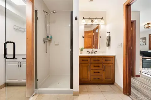 Bath - 72 Golden Dr, Tabernash, CO 80478 photo 4 of 4