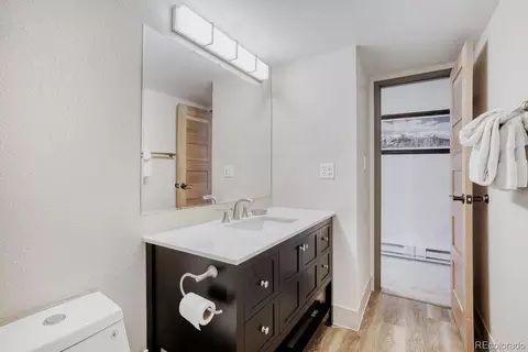 Bath - 500 S Frontage Rd #415, Vail, CO 81657 photo 2 of 2