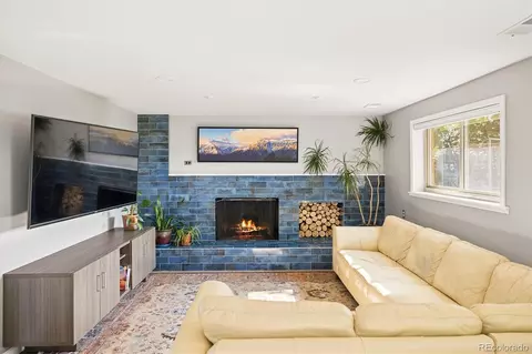 Living - 4311 Carter Trl, Boulder, CO 80301 photo 4 of 5