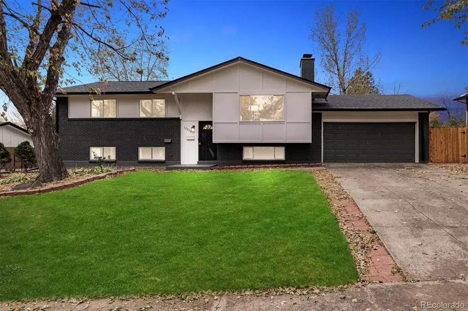  12352 W Iowa Dr, Lakewood, CO 80228 photo 1