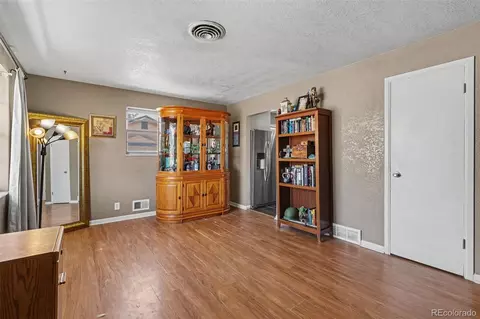 Living - 1680 E 112th Pl, Denver, CO 80233 photo 2 of 3