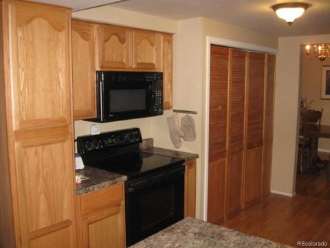 7376 Beech Ct, Arvada, CO 80005 photo 7