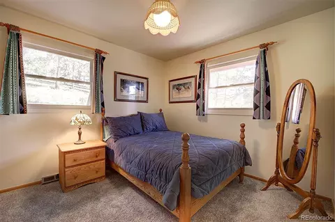 Bedroom - 448 Cr-b, Pine, CO 80470 photo 1 of 5