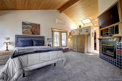 Bedroom - 448 Cr-b, Pine, CO 80470 photo 5 of 5