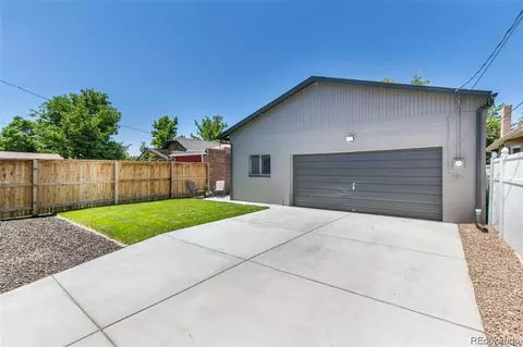 Exterior - 3216 Vine St, Denver, CO 80205 photo 3 of 8