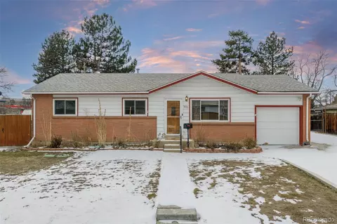 3095 S Zurich Ct, Denver, CO 80236